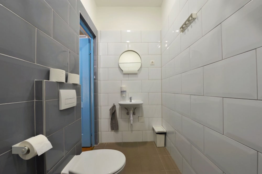 Absolut City Hostel Budapest 47/50