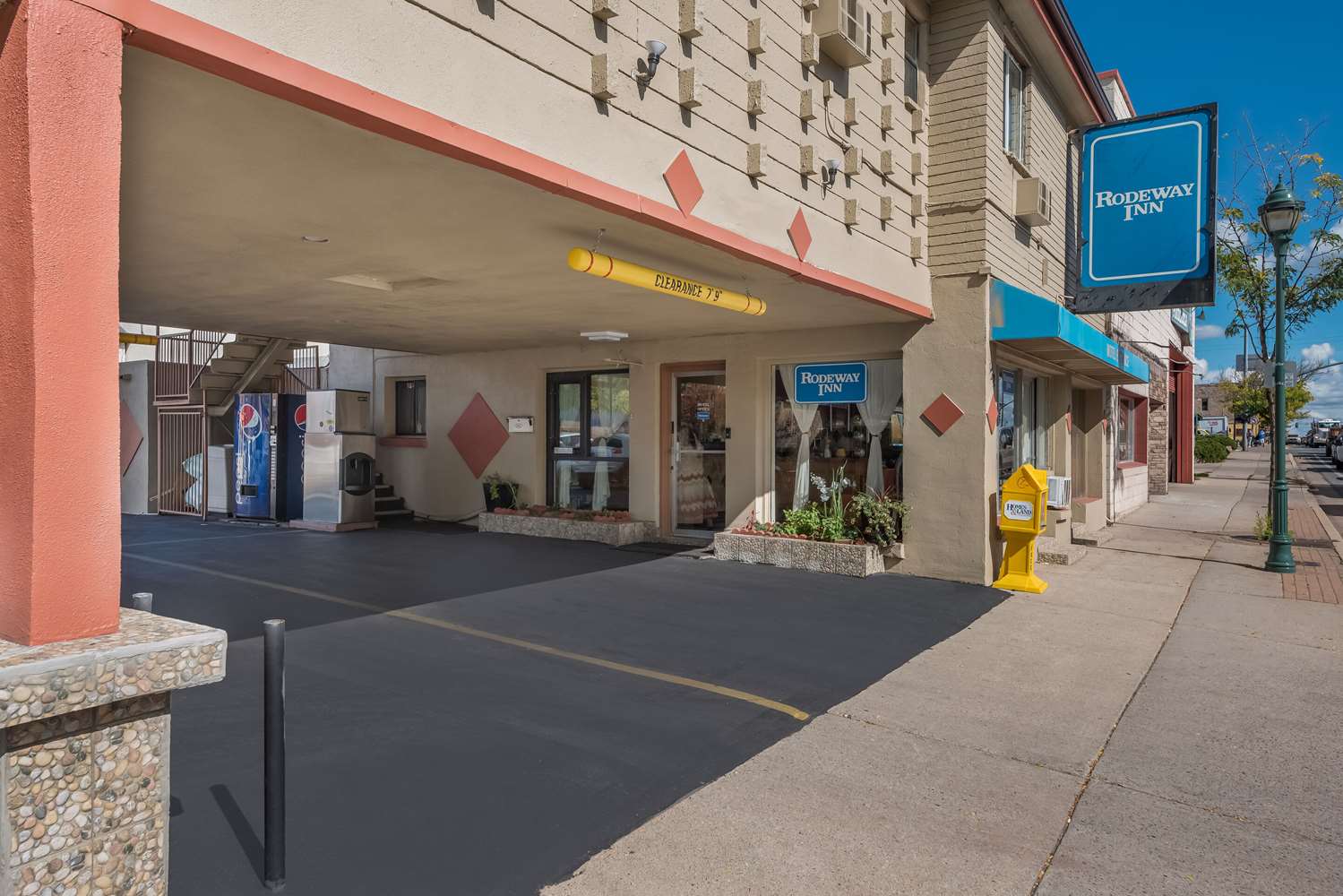Rodeway Inn Downtown 28/31