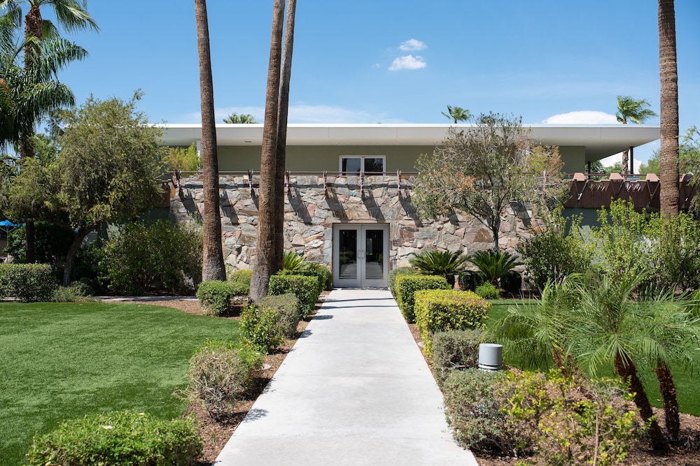 Hotel Valley Ho 76/81