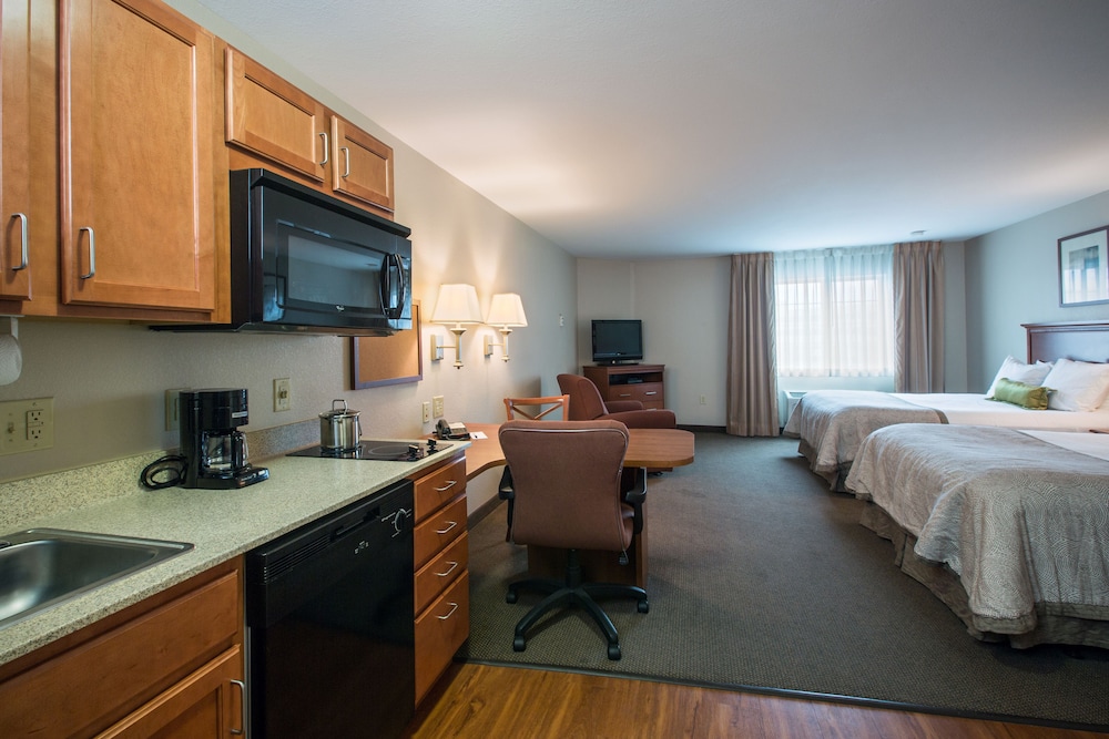 Candlewood Suites Indianapolis Northwest 25/74