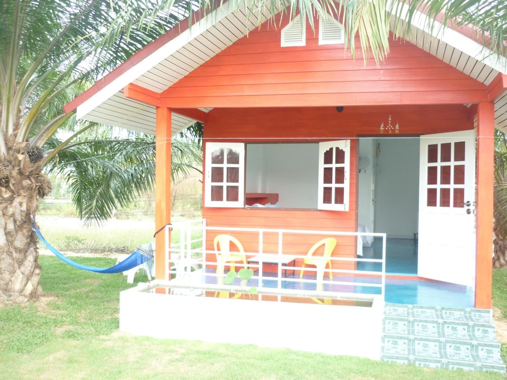 Maneemudjalin Resorts Farm Stay 4/29
