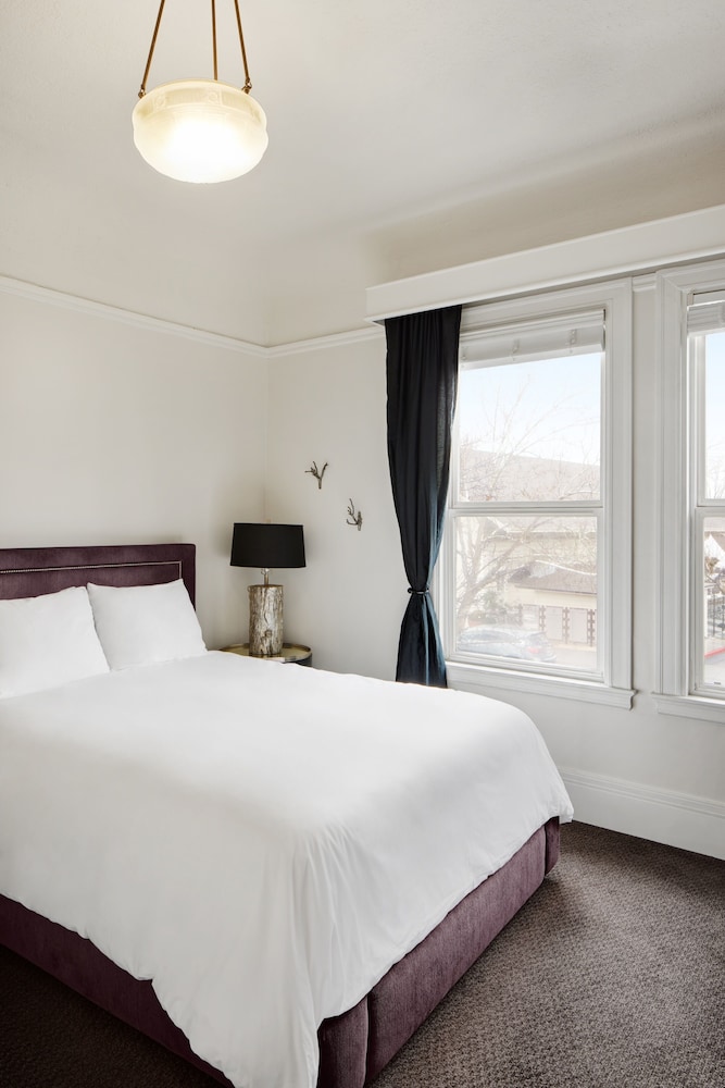 Mount View Hotel & Spa 7/57
