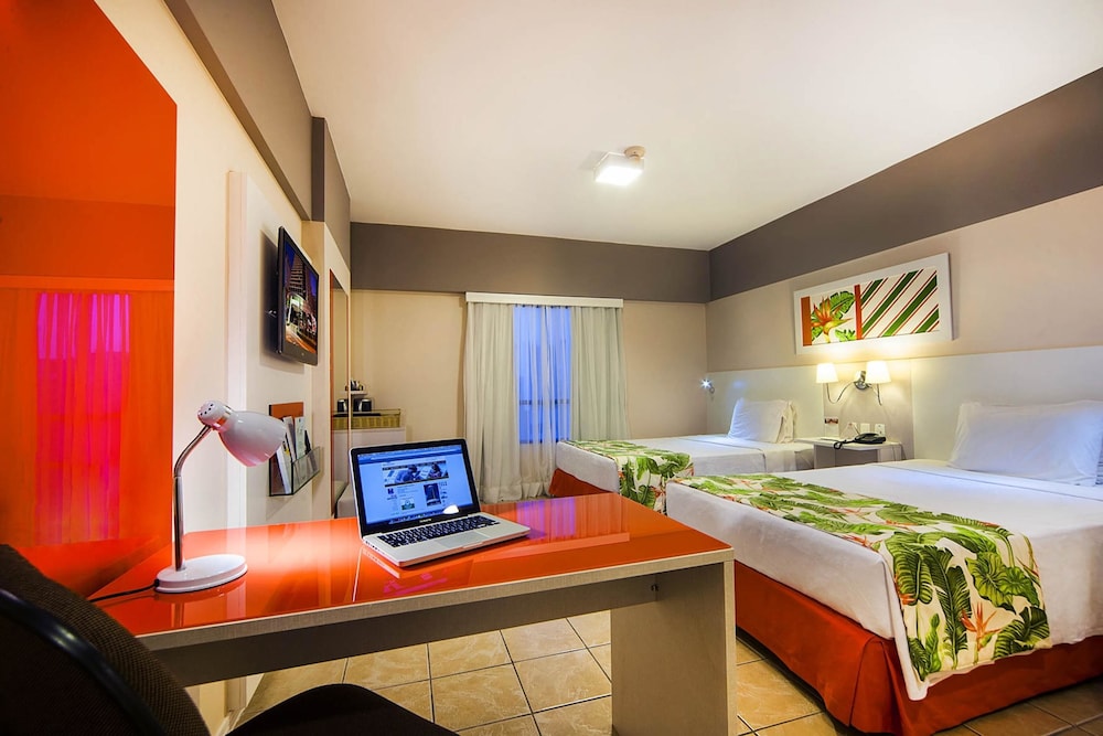 Comfort Hotel Fortaleza 4/48