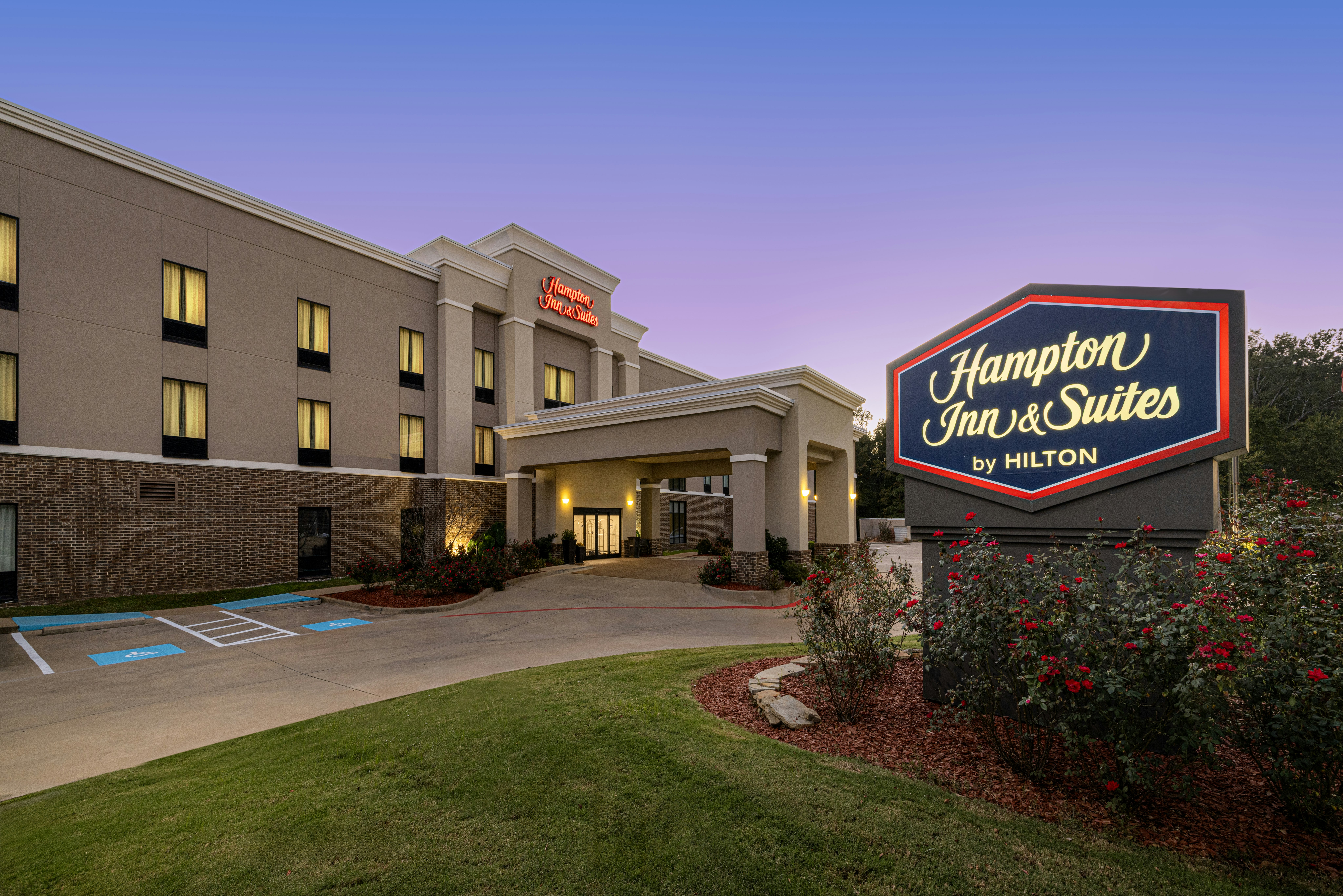 Hampton Inn and Suites Hope Ar 45/47