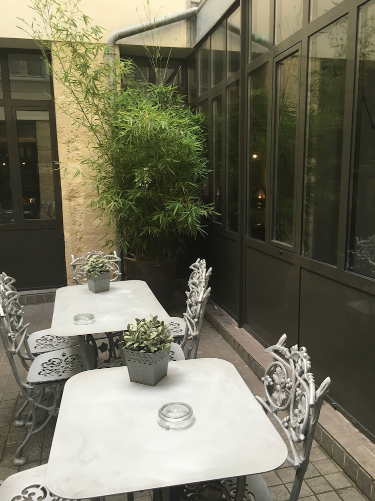 Hotel Mademoiselle 39/50