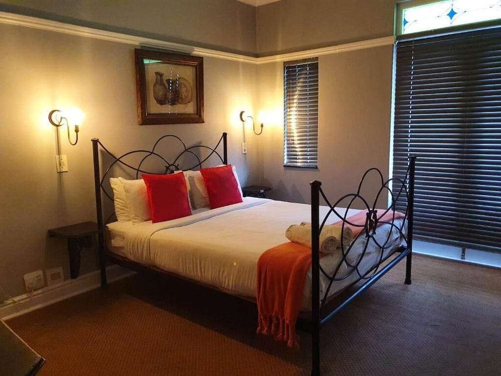 Knysna Wayside Inn 18/49