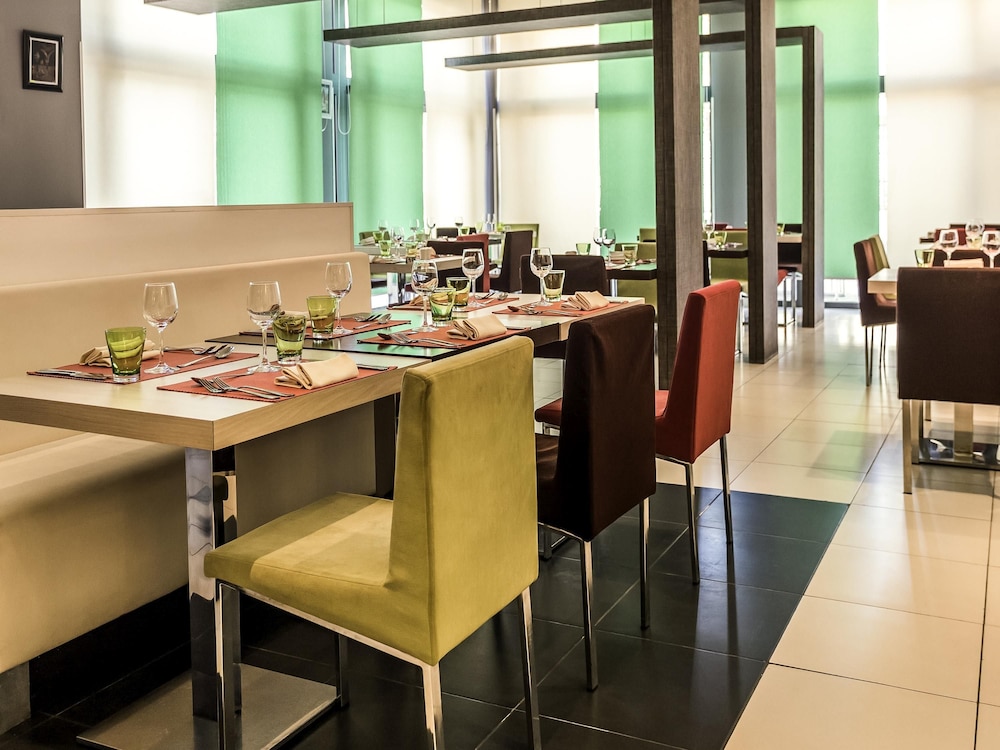 Ibis Tlemcen 32/50