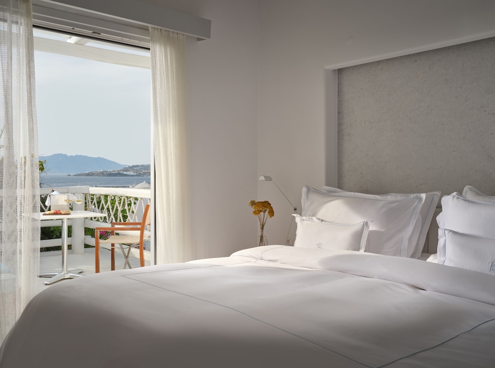 PANORAMIC, SUITE, SEA VIEW