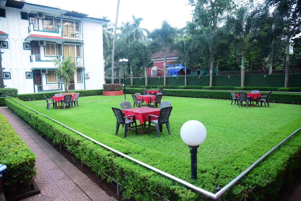 VALENTINES RETREAT 47/64