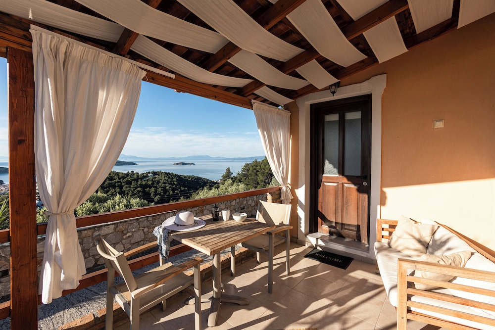Skiathos Garden Cottages 20/49
