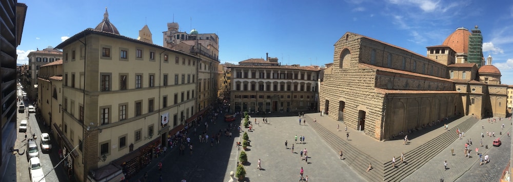 PALAZZO TOLOMEI RESIDENZA D'EPOCA 4/50