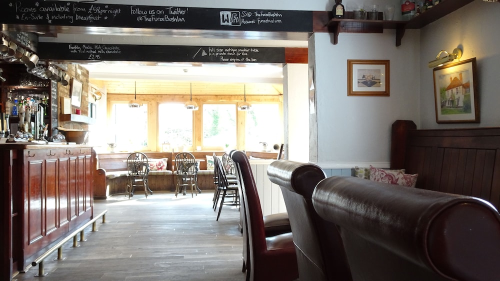 The Furze Bush Inn 13/33