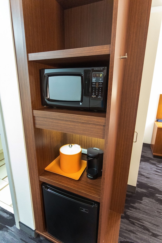 Fairfield Inn & Suites by Marriott Athens I-65 15/28