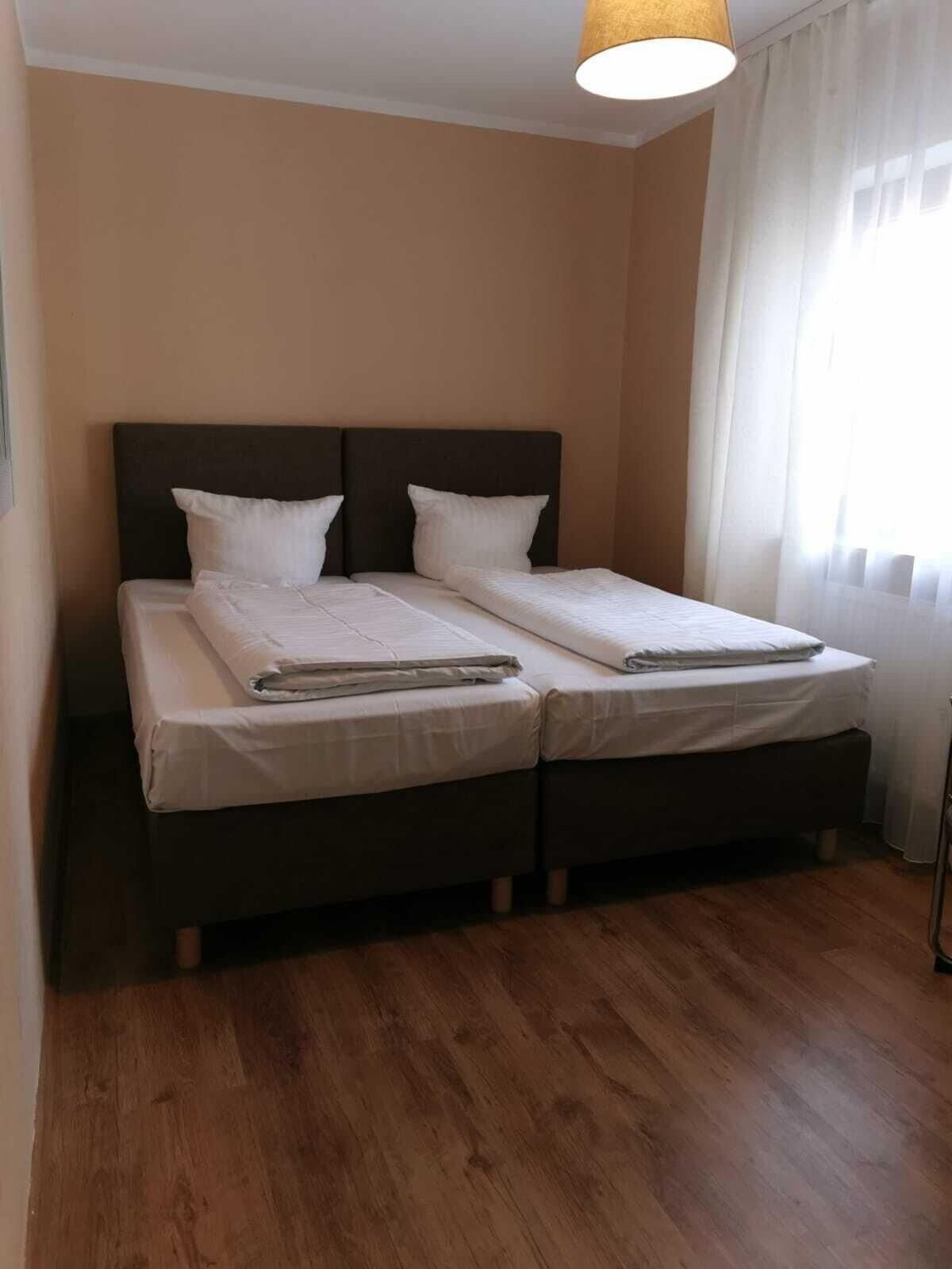 HOTEL RESIDENZ OBERURSELER HOF 7/47