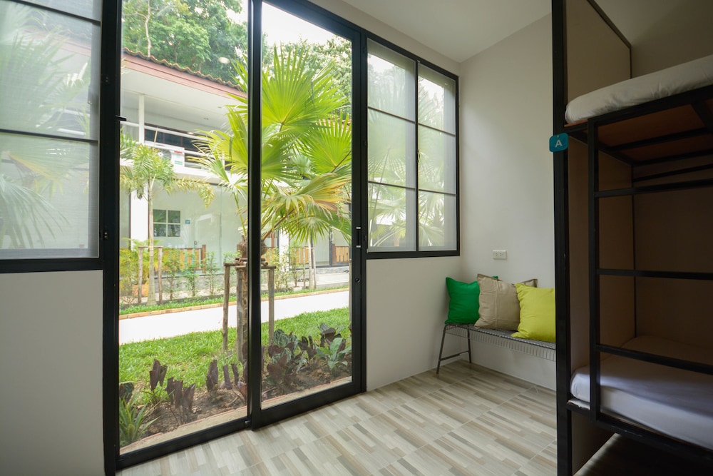 Irest Ao Nang Sea Front Sha Certified 24/36