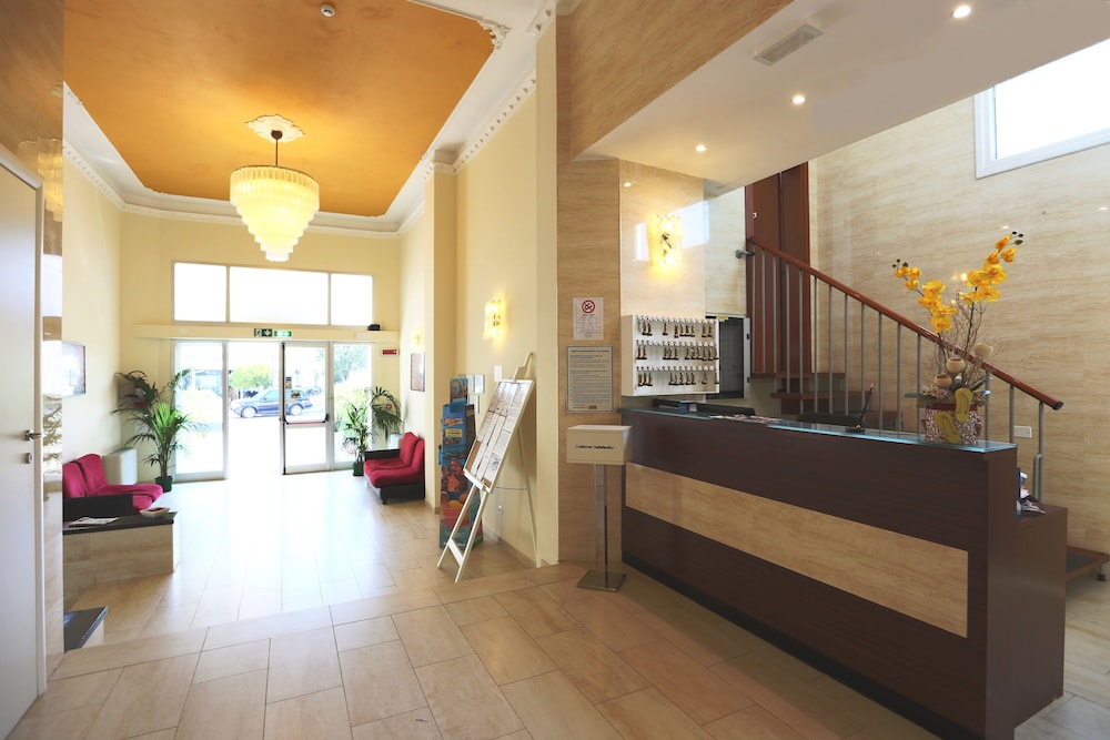 FAMILY HOTEL K2 & SPIAGGIA MARINA BEACH 6/38