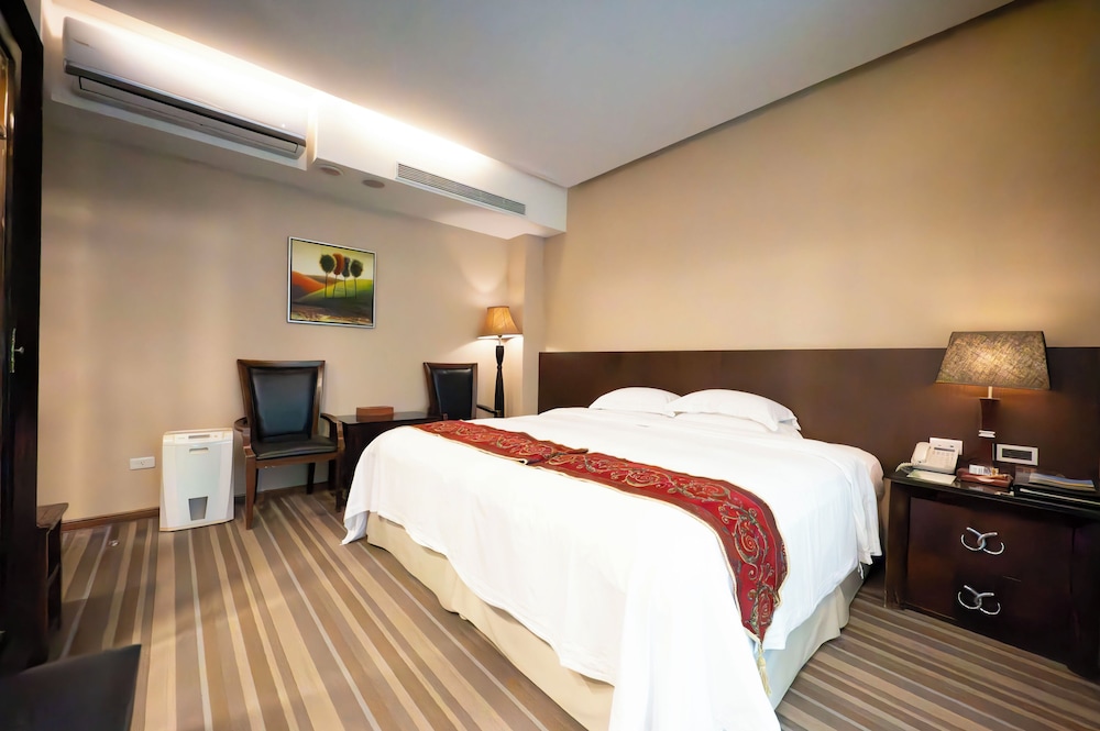 COMFORT, DOUBLE BED