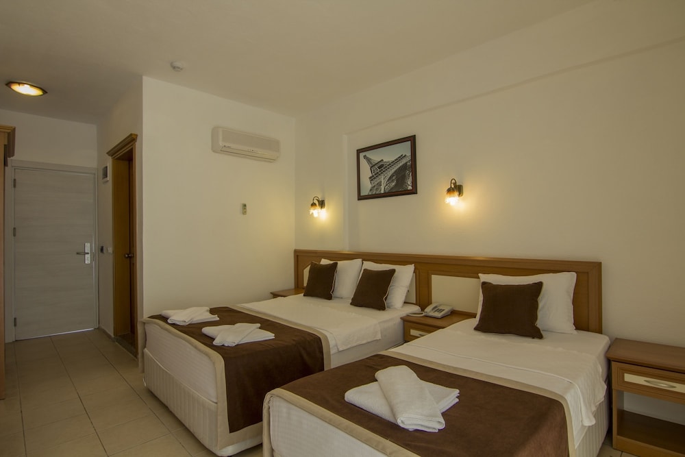 Belcekum Beach Hotel photo5