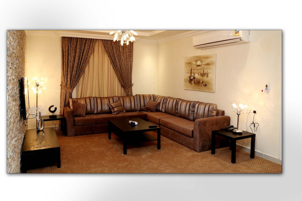 Loren Suites Al Salamah 32/50