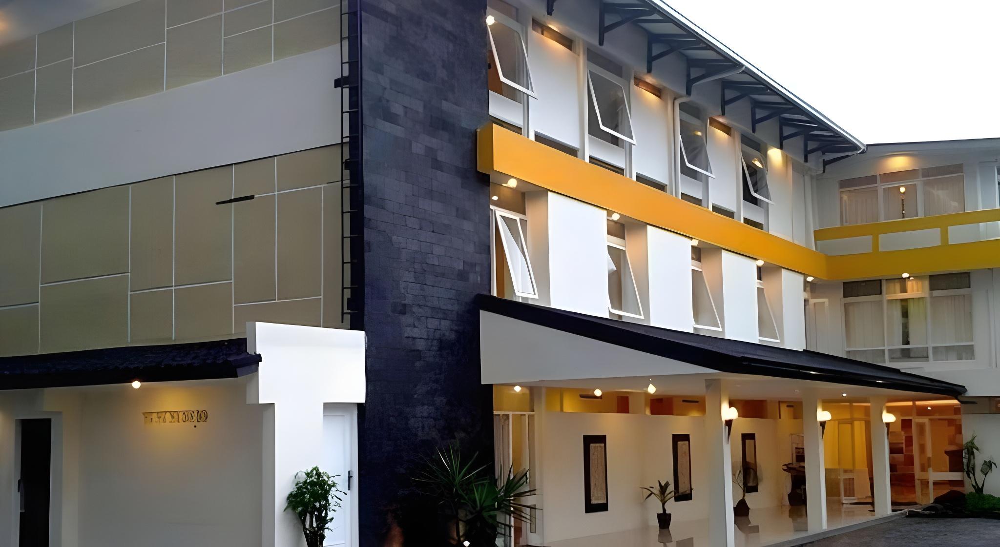 Selabintana Conference Resort 11/42