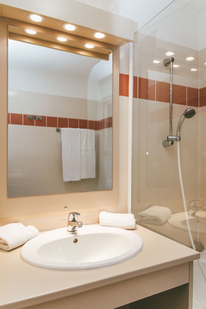 Terres de France Appart Hotel Le Splendid 52/63