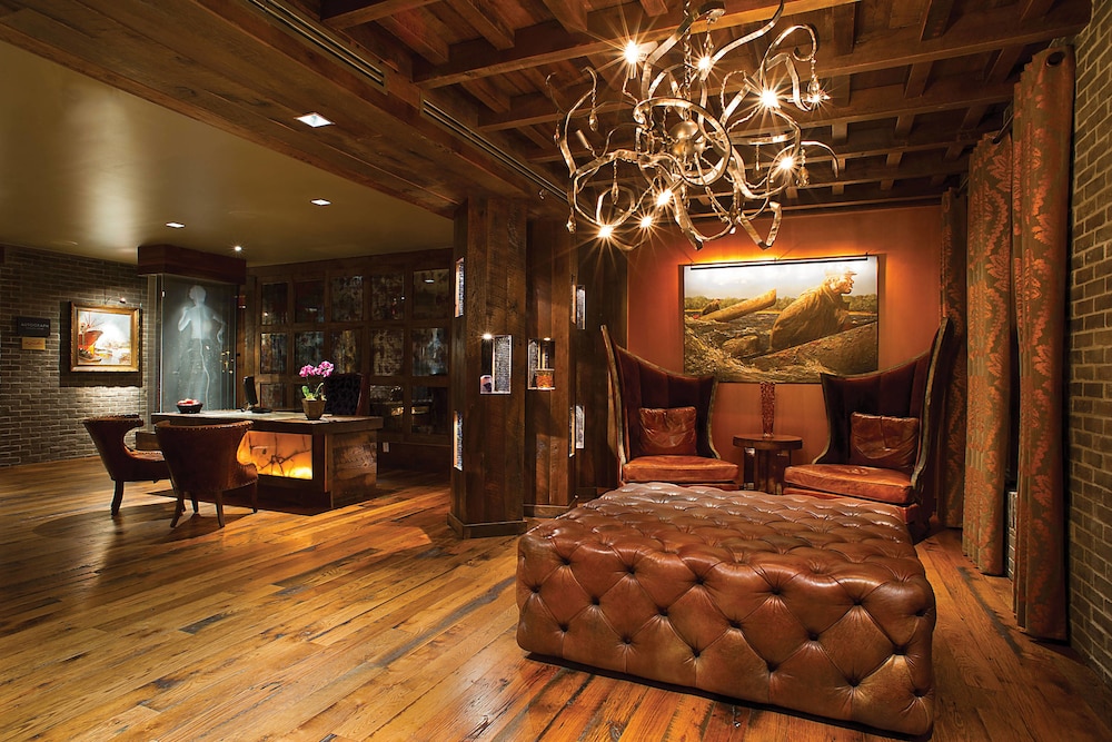 The Bohemian Hotel Savannah Riverfront Autograph Collection 28/32