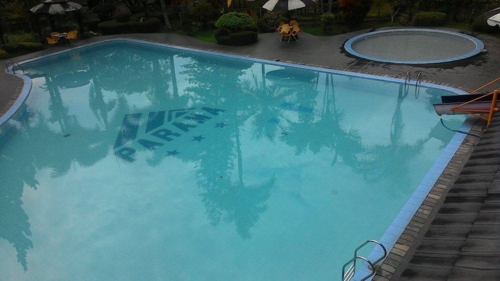 Parama Hotel Puncak 16/23