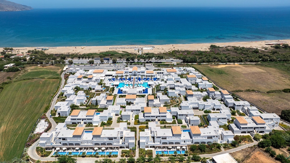 Anemos Luxury Grand Resort 7/153