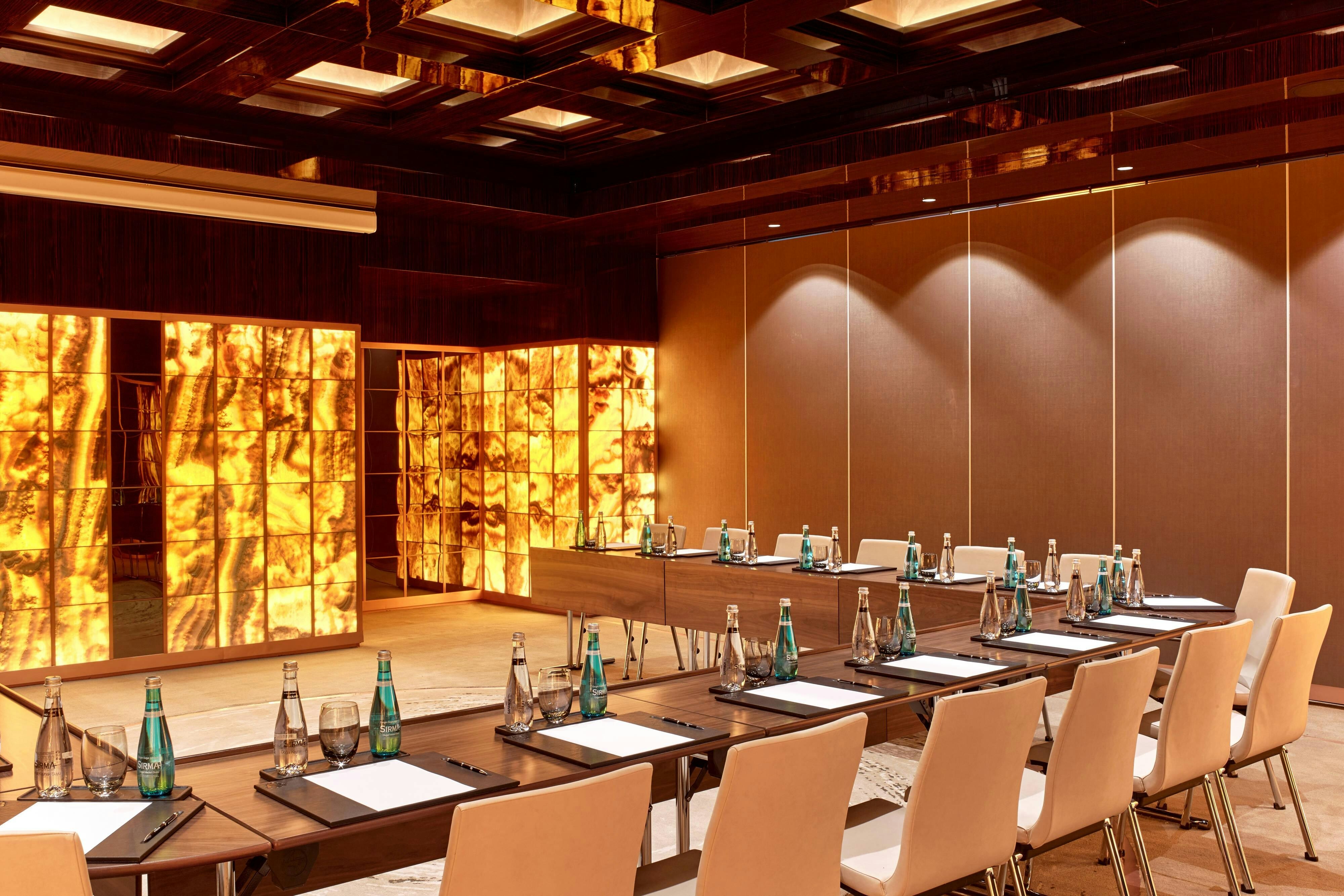 The St. Regis Istanbul 40/50