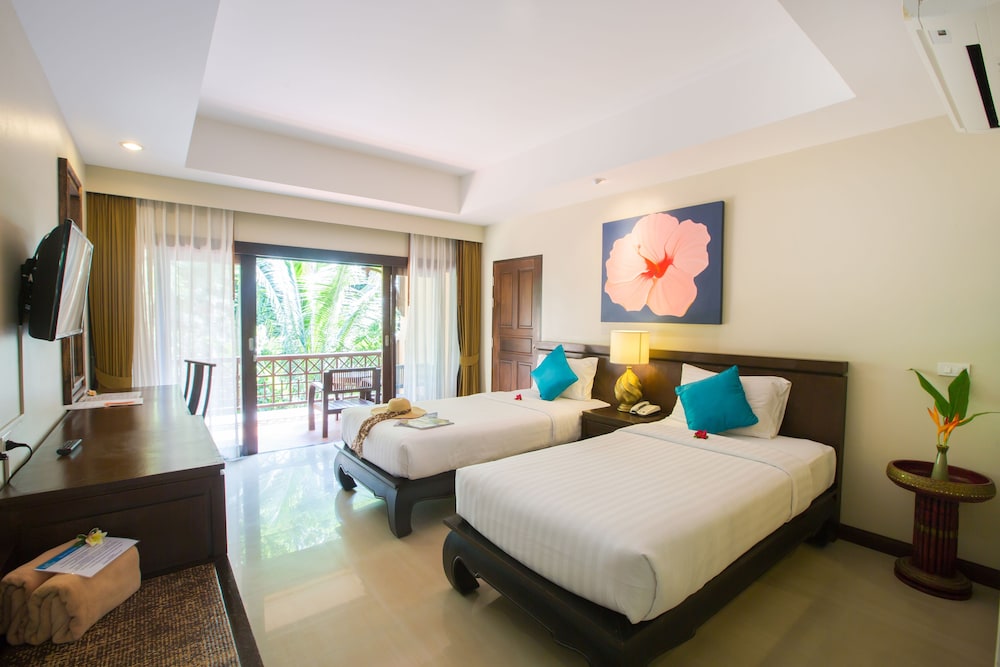 Fair House Beach Resort & Hotel 26/77