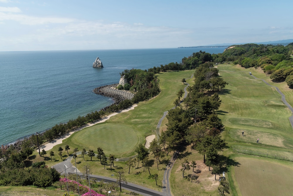 Onahama Ocean Hotel Golf Club 24/30