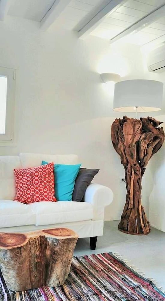 Bellou Suites 26/50