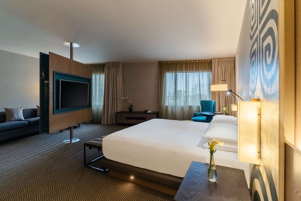 Hyatt Centric San Isidro Lima 15/75
