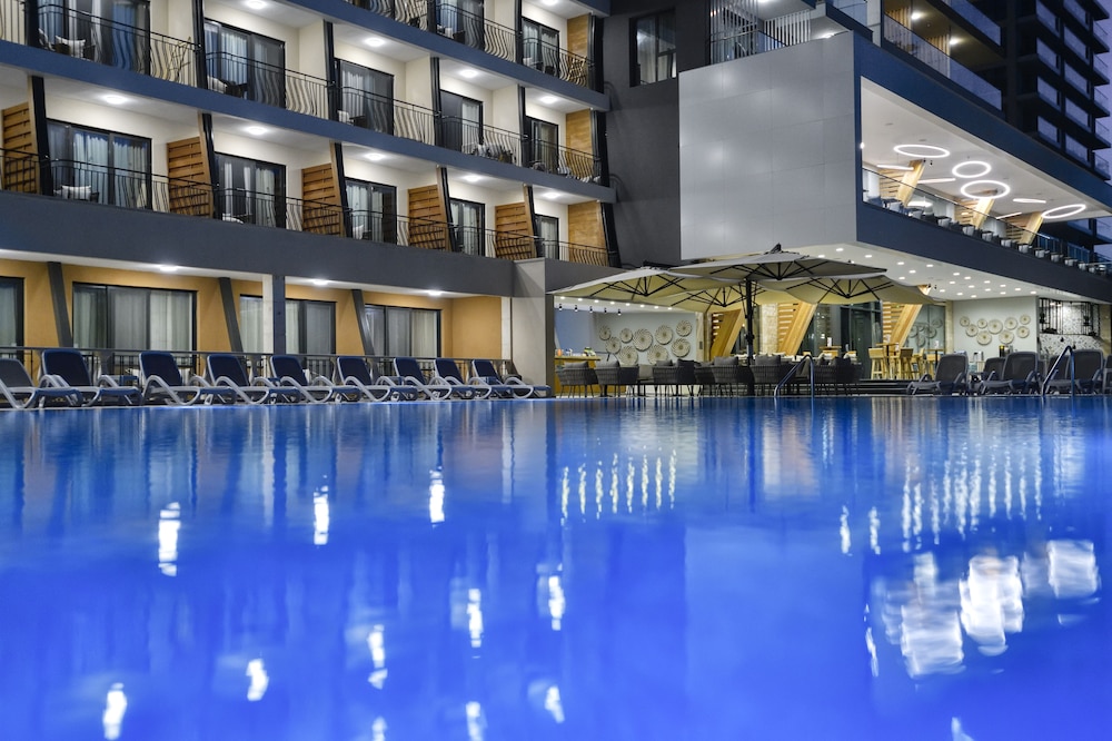 Grifid Hotel Vistamar 3/50