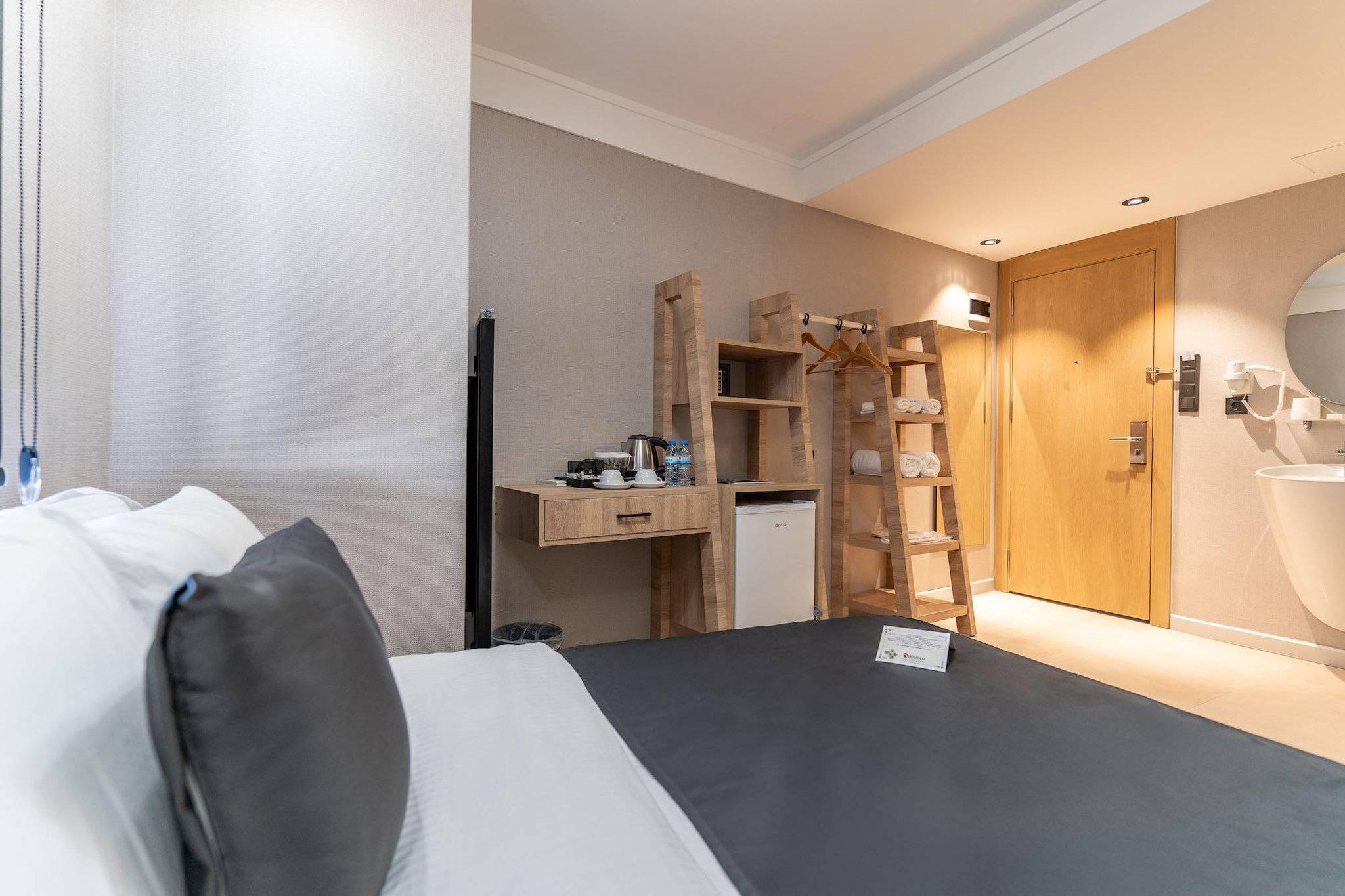UTKUBEY HOTEL 14/47