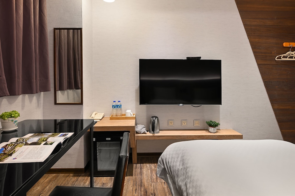 Le Room Hotel Taoyuan 60/69