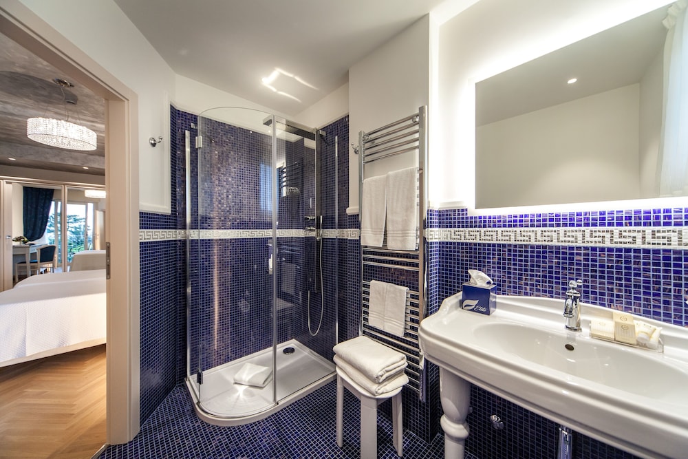 Hotel Aurelia 17/75