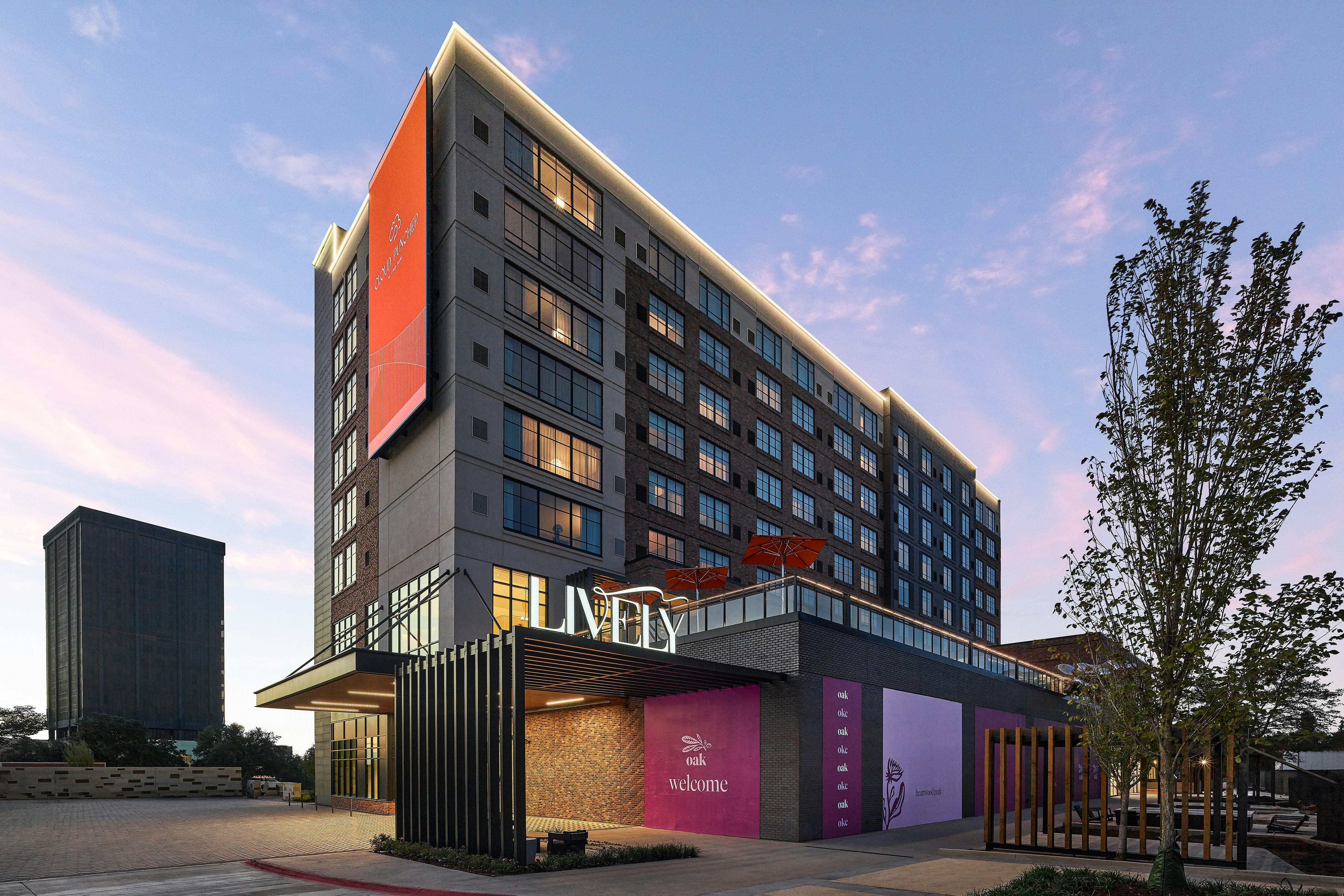 Lively Hotel on OAK Oklahoma City, Tapestry by Hilton 2/43