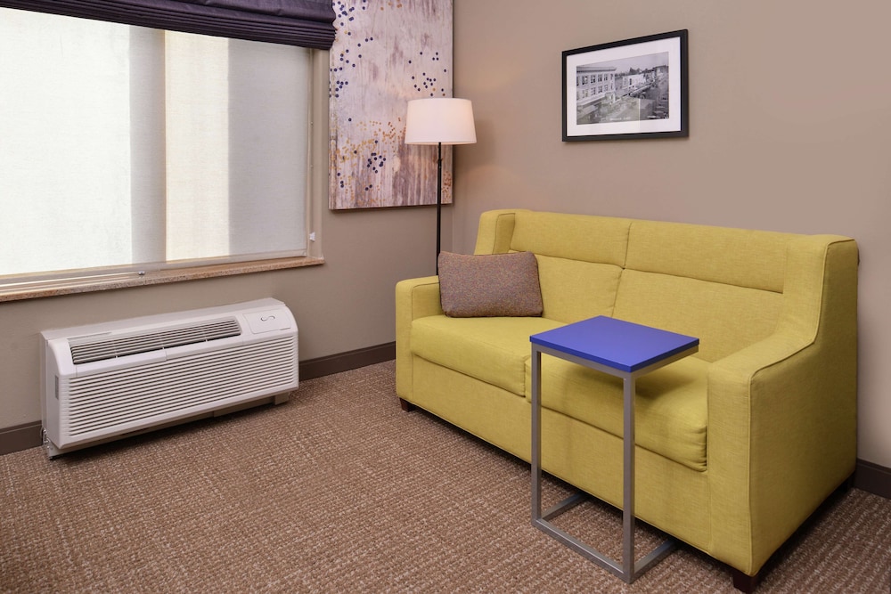 Hampton Inn and Suites Woodland - Sacramento Area 26/53
