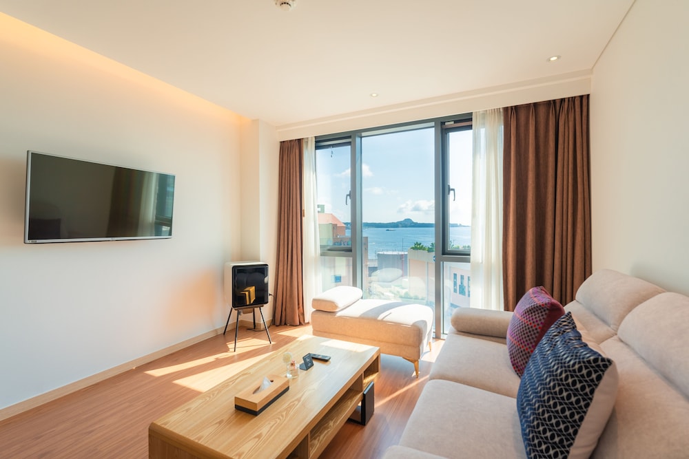 HOTEL FINE JEJU 33/47