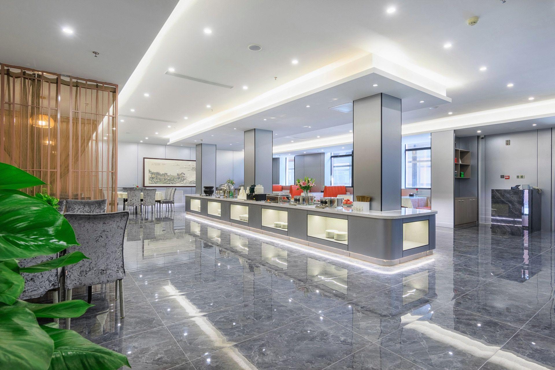 Capital Airport International Hotel 9/45