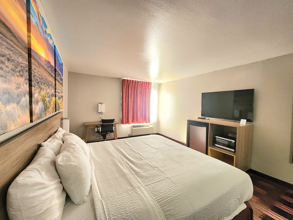 Room, King Bed, Accessible