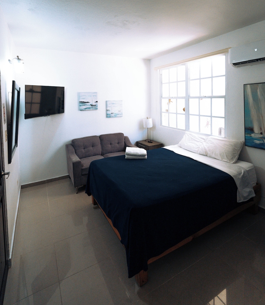 Placid Suites (ex. HM Suites) 17/50