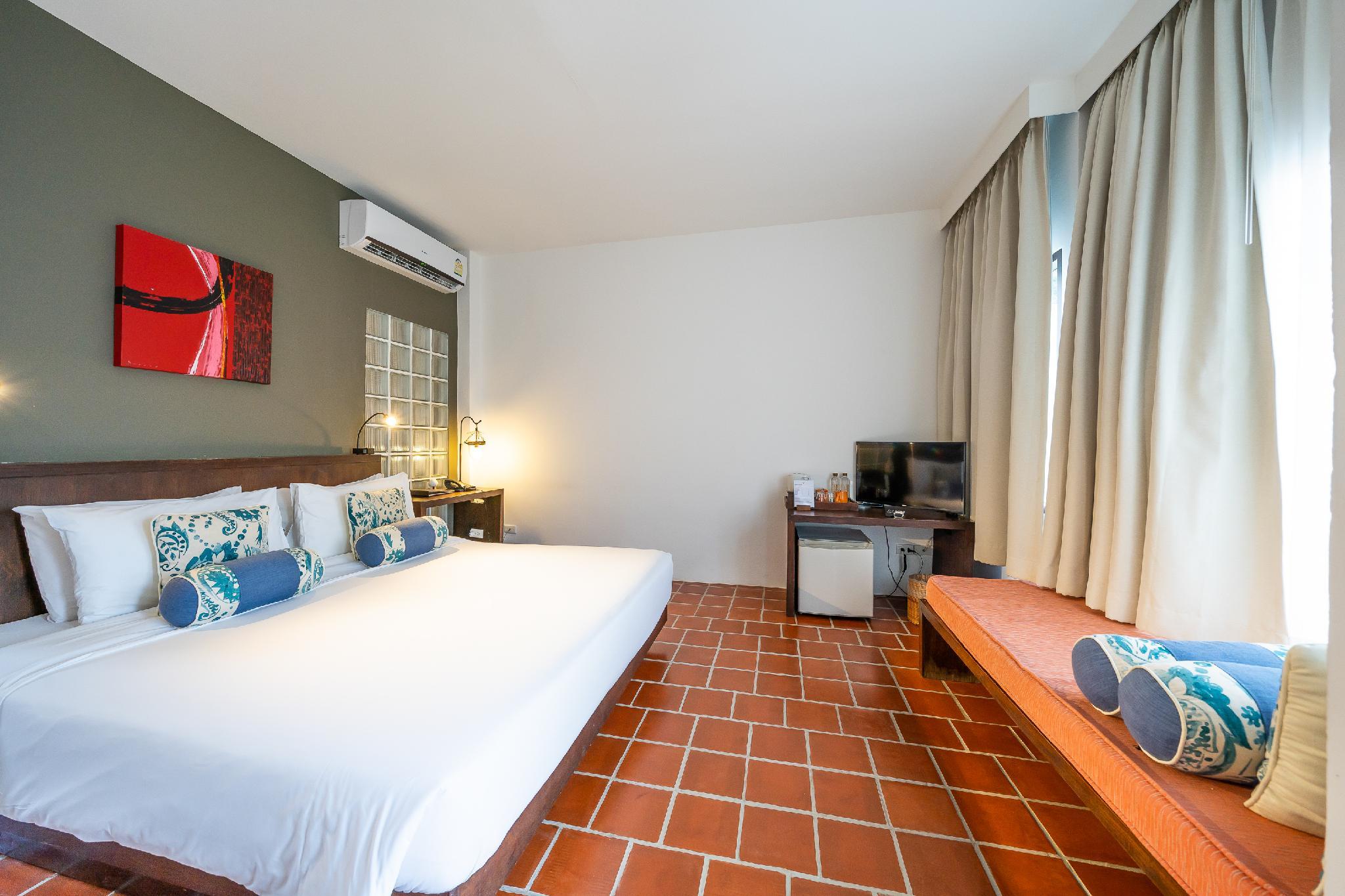 Deluxe, Double Bed