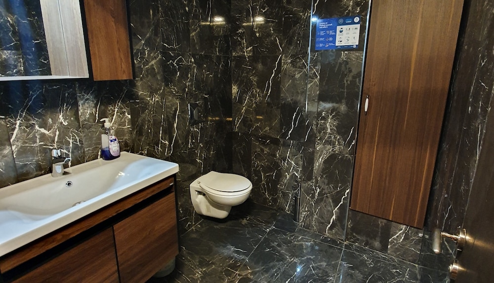 Fengo Hotel 15/69