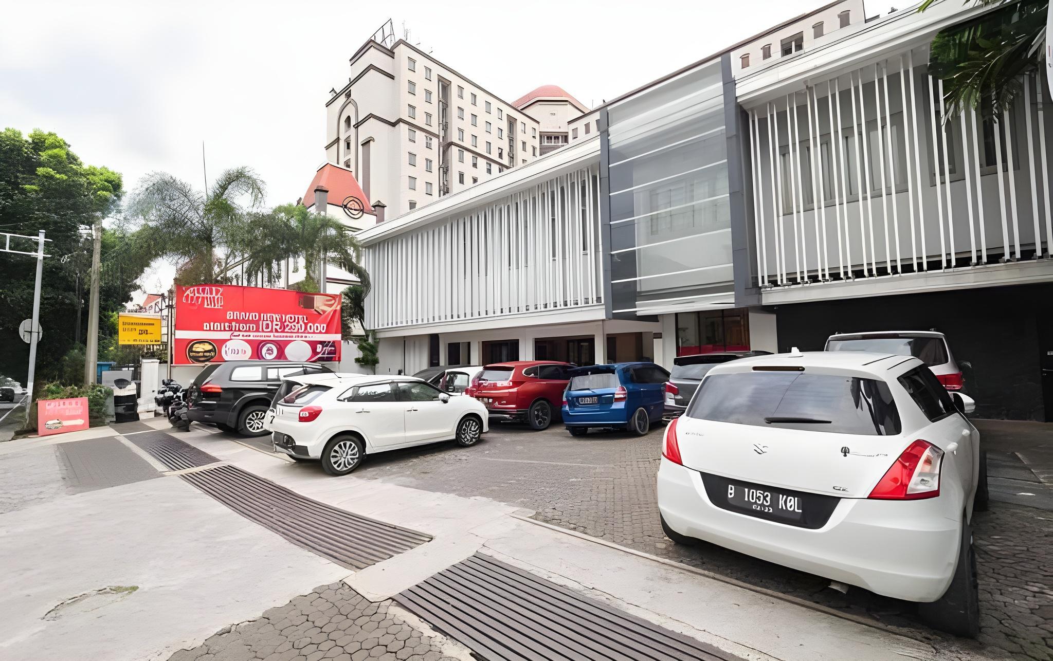 Cherry Homes Express Hotel 17/21