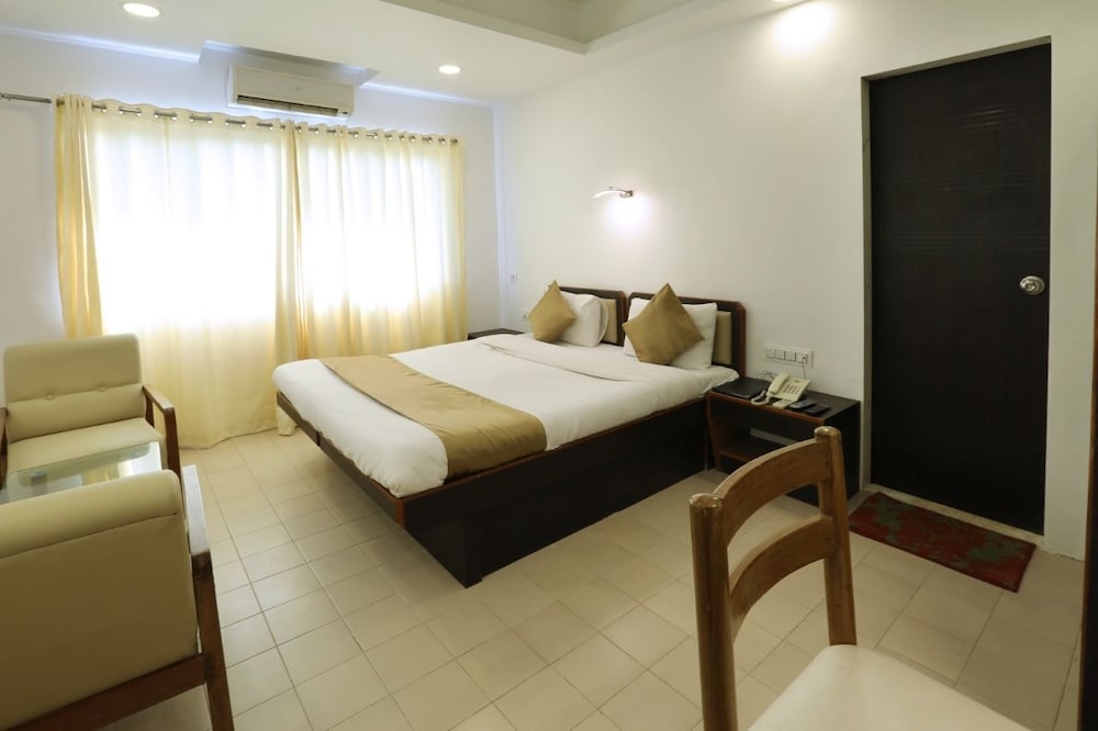 Sunrise Hill Resort 14/42