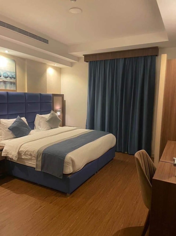 سويس بلو جازان(Swiss Blue Hotel Jazan) 12/28