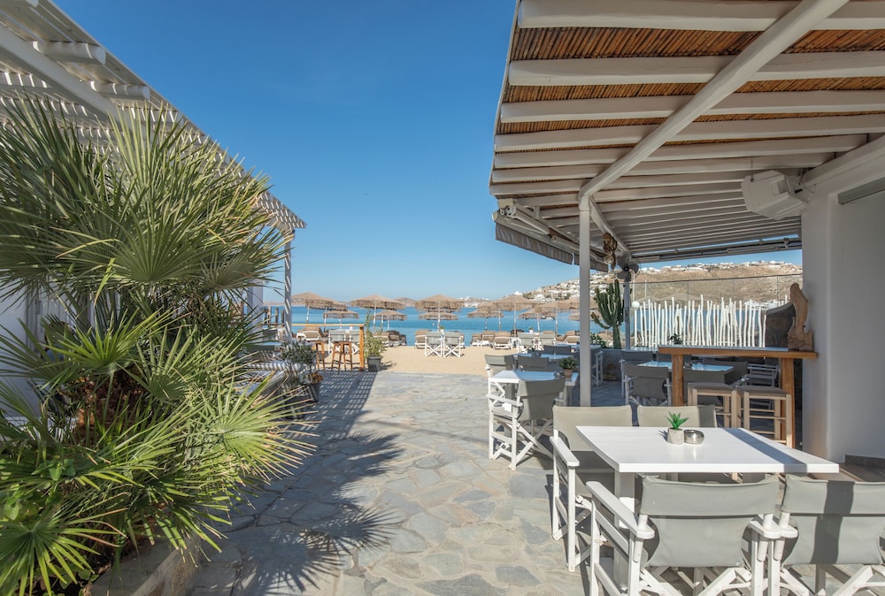Agia Anna Studios 30/50
