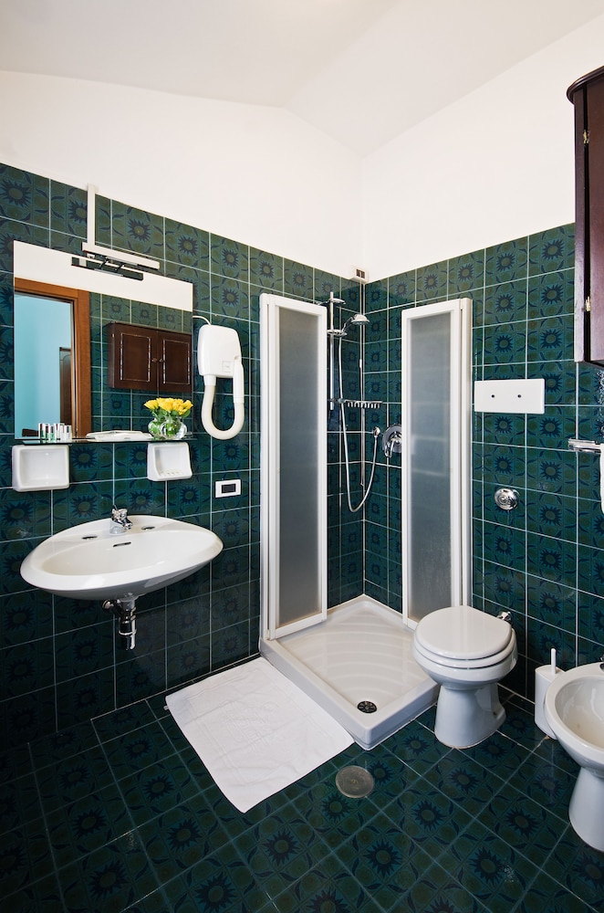 Citta Dei Mille Hotel 39/41